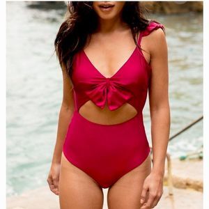 Joyfolie Women’s Keyhole Swimsuit, Size XS New without Tag